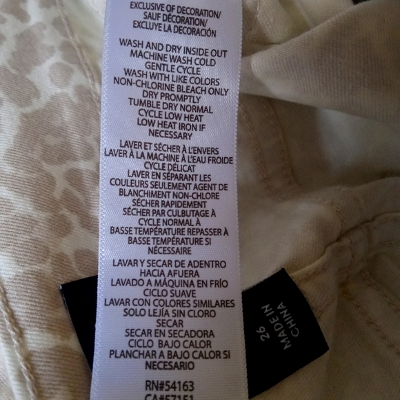 Calvin Klein Jeans, Tan and Cream High Rise Skinny, Size 26 Jeans. - Picture 6 of 7